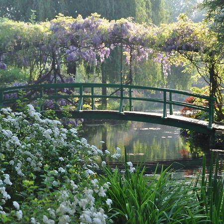 Maison Climatisee Avec Jardin ヴェルノン エクステリア 写真